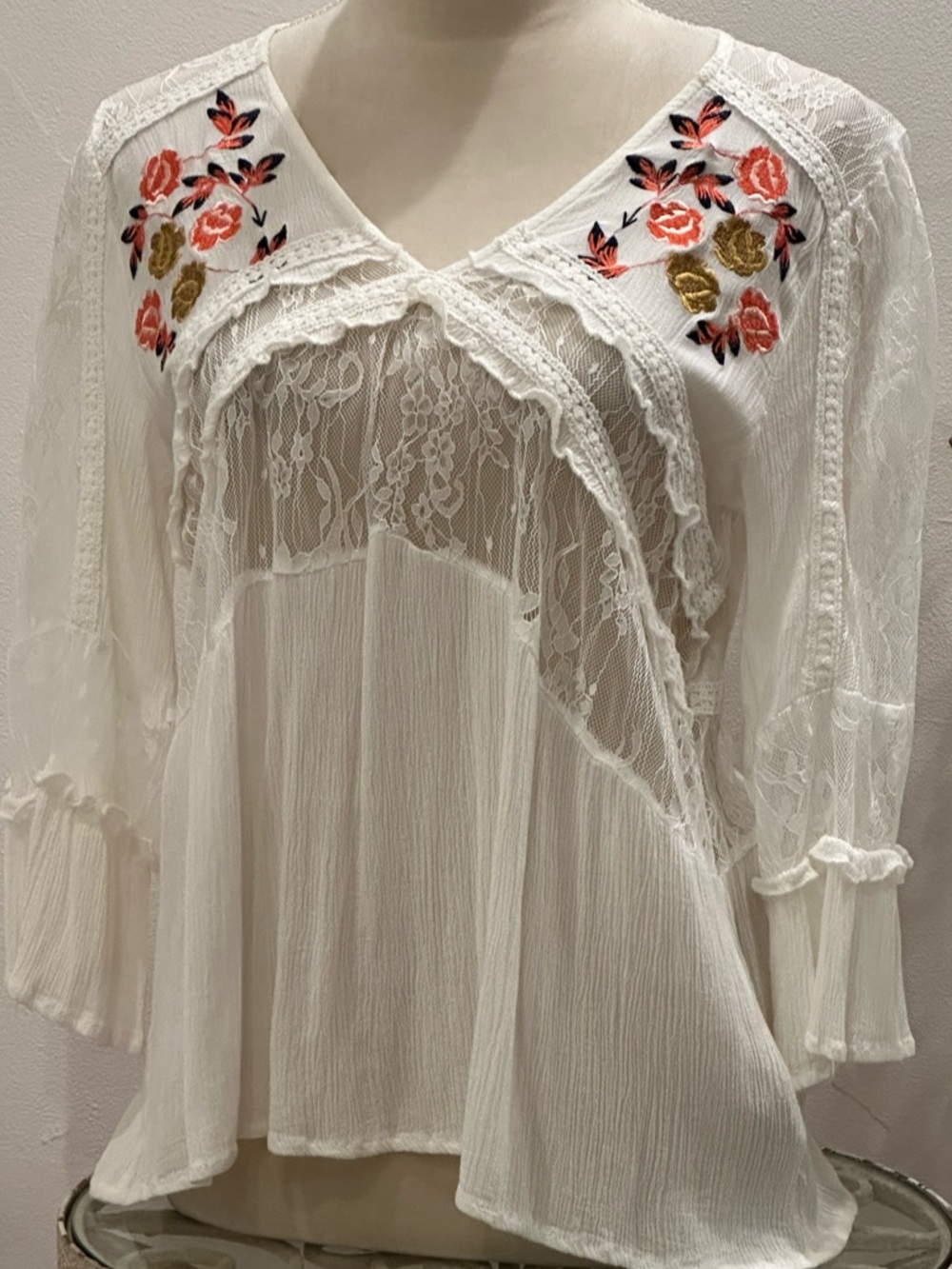 POL Floral Embroidered Lace Breezy Boho Blouse